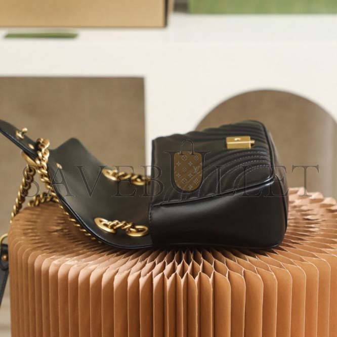 GUCCI  MARMONT SMALL MATELASSE SHOULDER BAG 443497 (26*14*7cm)